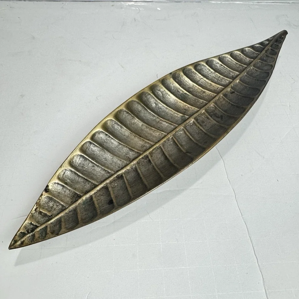 Vintage Solid Brass Leaf Shaped Trinket Dish Tray 10